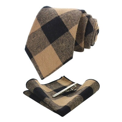 Cáqui E Gravata Preta