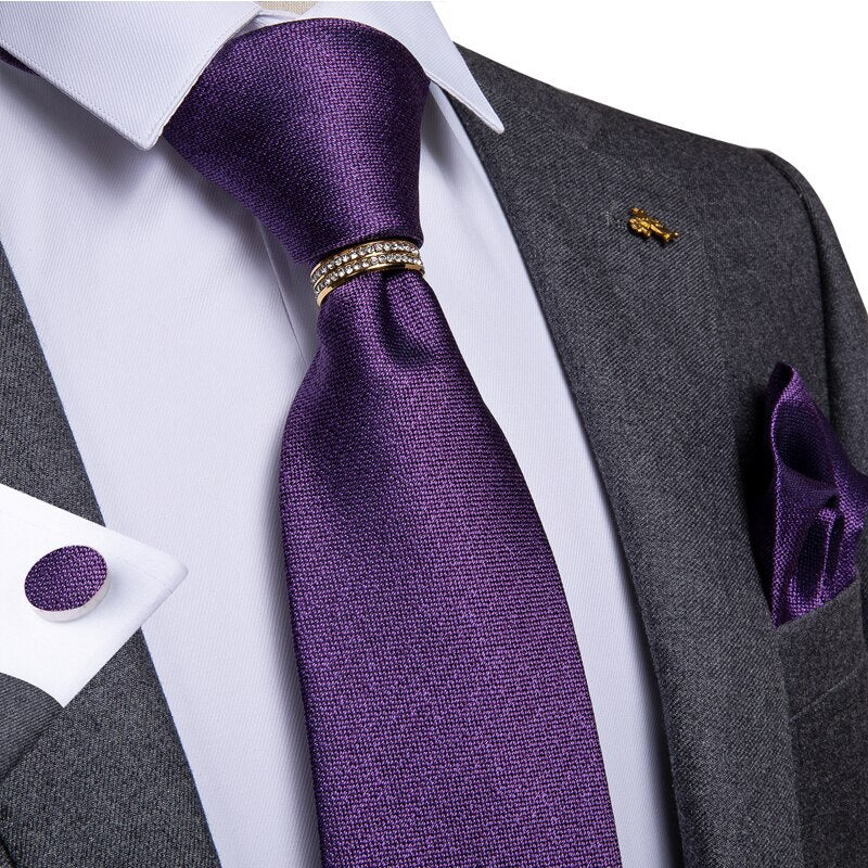 Gravata Roxa Escura